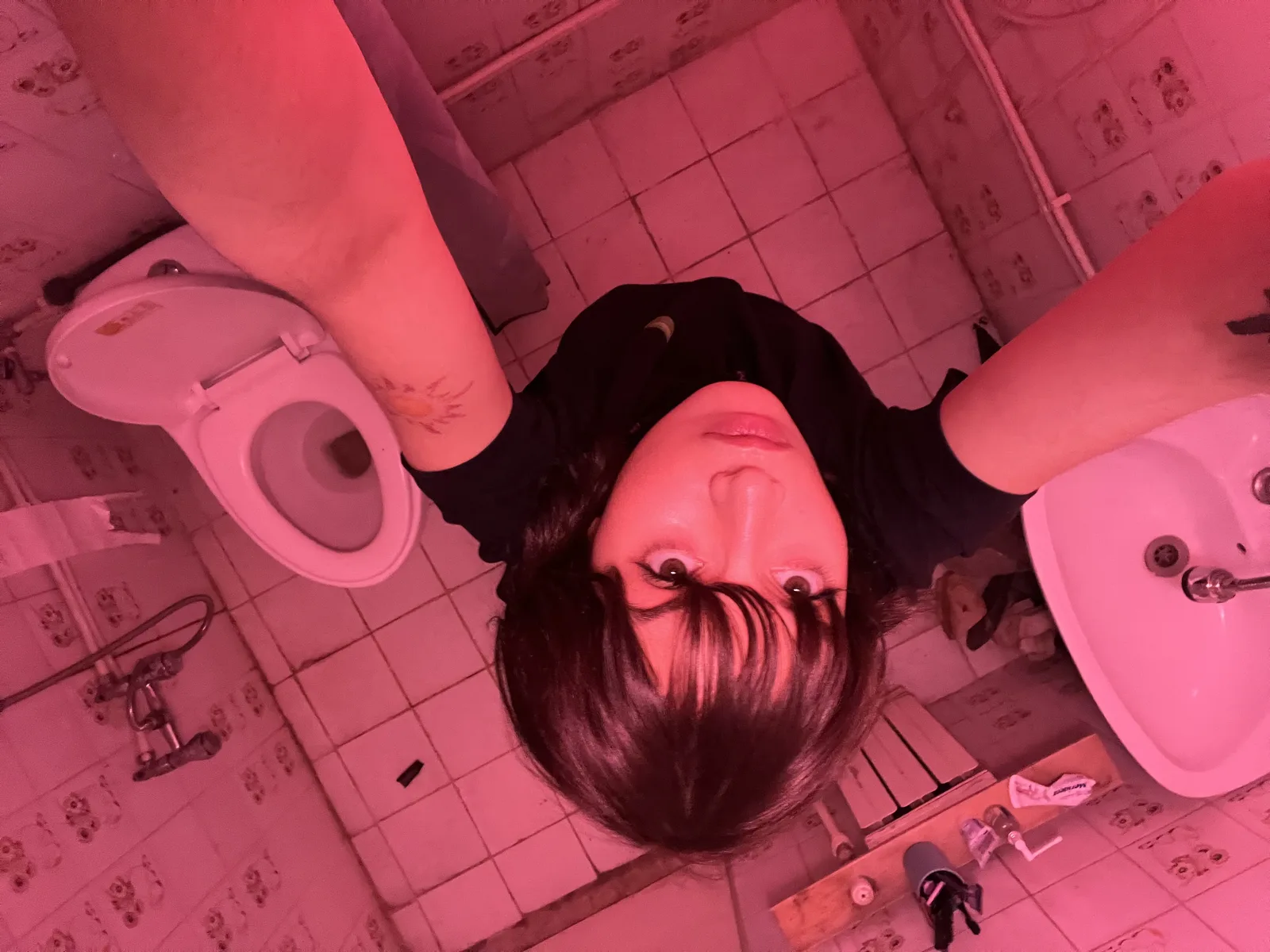 WC GLOW