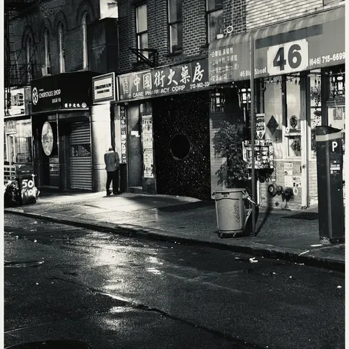 [ 10/30 <VACANT> (4 AM STREET PISSER SUCKED INTO CHINATOWN BLACK HOLE EYEWITNESS ACCOUNT)]