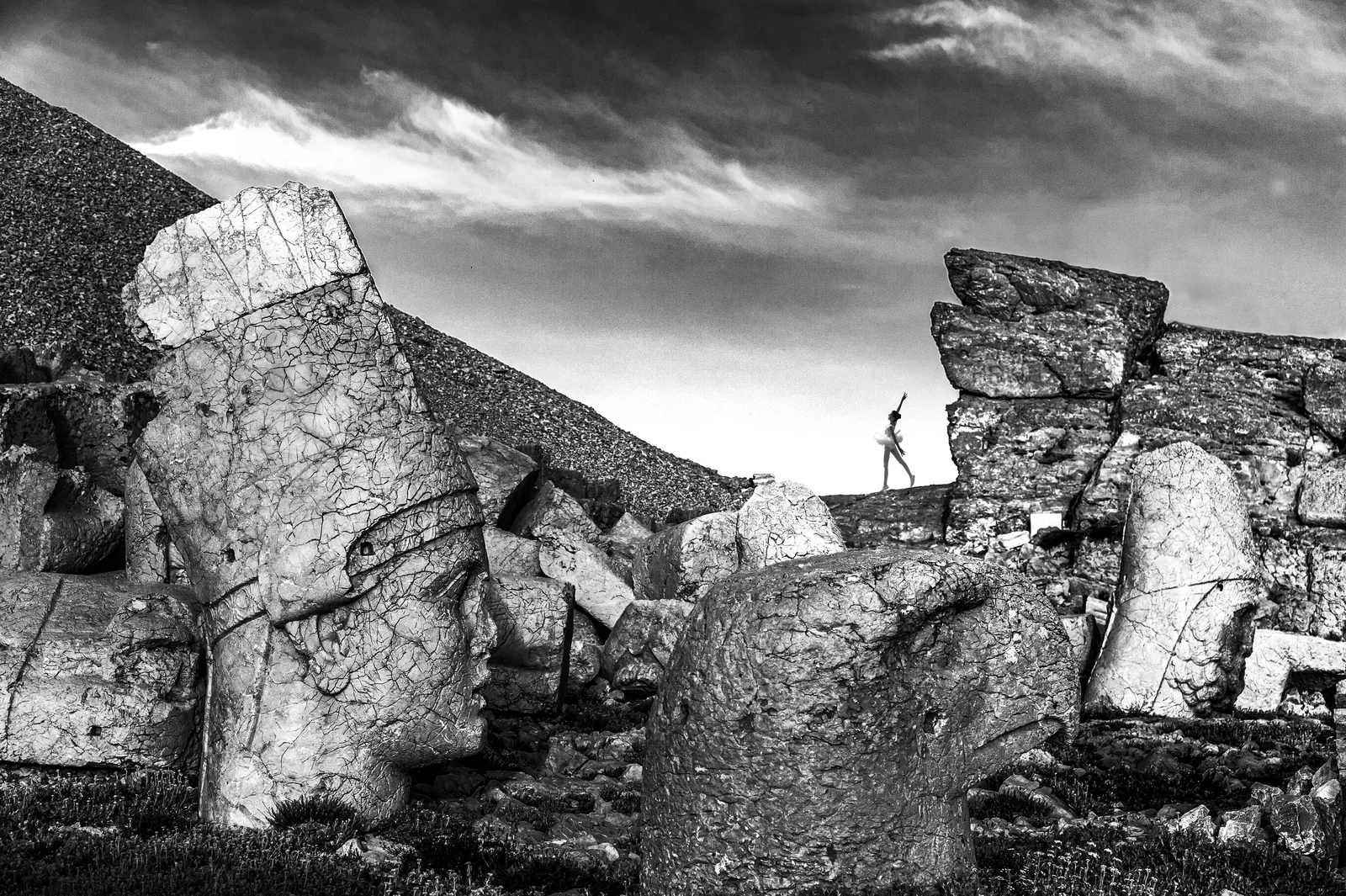 Nemrut and the Dancing Girl