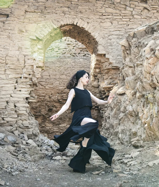 Passing Through the Arch of Forgetfulness