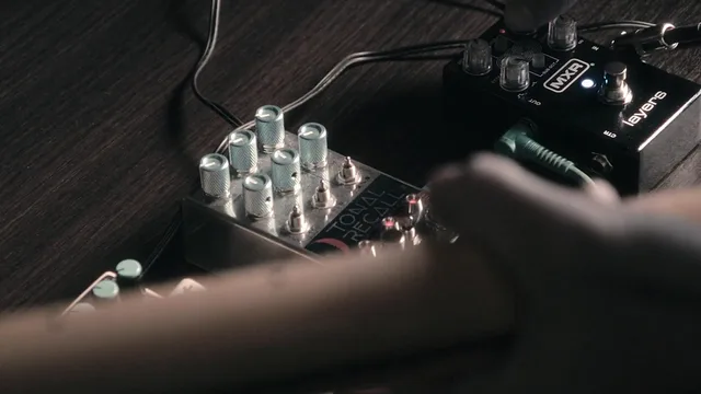 ambient #083